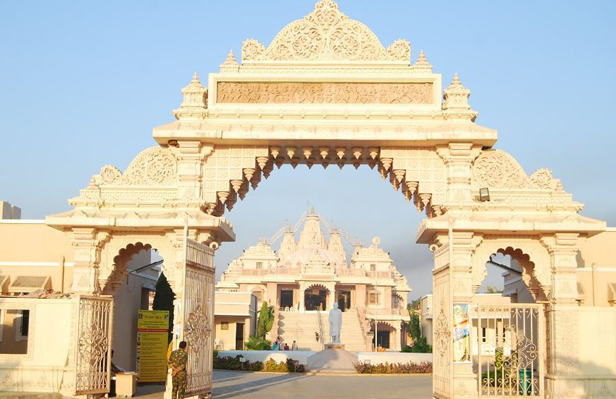 Chaitanya Dham Jain Temple, Gandhinagar, Gujarat - Vushii.com Chaitanya Dham Jain Temple, Gandhinagar, Gujarat - Vushii.com